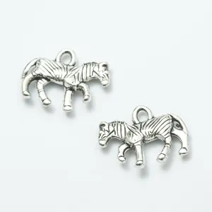 Vintage silver zebra charm pendants made of alloy for DIY jewelry making and crafts