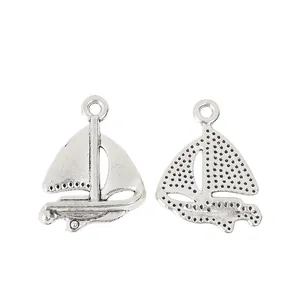 Vintage zilveren zeilboot hangers voor DIY sieraden maken en knutselprojecten
