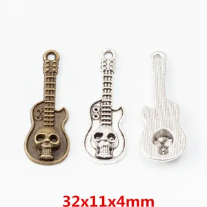 Ciondoli Chitarra Teschio in Lega di Zinco Vintage per Fai da Te Creazione Gioielli Stile Rock Punk Metallo Bronzo Antico Argento