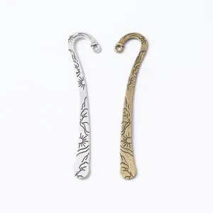 Vintage J-shaped alloy bookmark hooks with sun wave engraving in silver and bronze finish