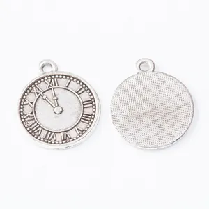 Pendentif horloge vintage en alliage de zinc pour bijoux DIY avec chiffres romains