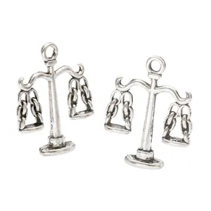 Vintage silver zinc alloy scale pendants for DIY jewelry making and necklace accessories
