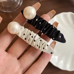 Korean Style Vintage Polka Dot Pleated Fabric Hair Clip With Large Faux Artificial Pearl Elegant Duckbill Side Clip For Women Jewelry