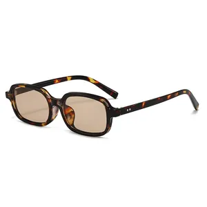 Vintage tortoiseshell square frame sunglasses with light brown tinted lenses in 45-degree view