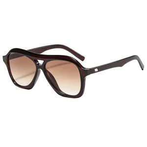 Vintage double bridge pilot sunglasses with large gradient brown lenses and red frames
