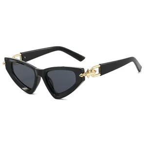 Fashion Cat Eye Triangle Sunglasses For Women Men Punk Metal Spike Chain Temples UV400 Retro Hip Hop Personalized Sun Glasses