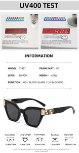 Détail lunettes de soleil UV400 noires avec charnières dorées et dimensions du produit
