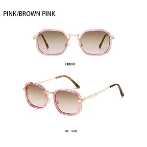 Vue de face et à 45 degrés des lunettes de soleil roses avec branches en métal doré