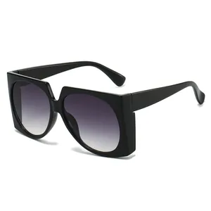 Women Trendy Oversized Square Sunglasses UV400 Protection PC Alloy Frame Gradient Lens Fashionable Eyewear Daily Beach Party