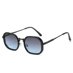 Lunettes de soleil carrées-rondes en métal avec monture noire et verres dégradés bleus
