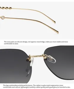 Détail de lunettes de soleil carrées sans monture avec branches dorées perle et plaquettes