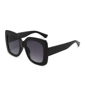 Fashionable Square Frame Sunglasses For Women UV400 Protection Retro Contrast Color Resin PC Trendy Eyewear Daily Shades