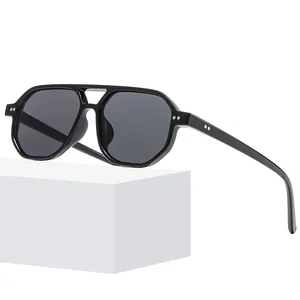 Vintage Pilot Sunglasses For Men Women Geometric Double Bridge Fashion Eyewear UV400 Protection Rivet Square Sun Glasses