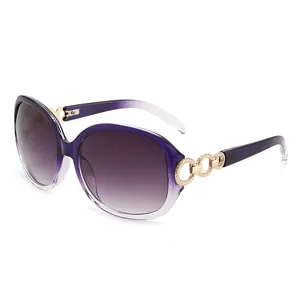 Lunettes de soleil oversize dégradé violet avec élégantes branches en chaîne dorée