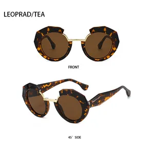 Vorder- und Seitenansicht der runden Sonnenbrille mit Leopardenmuster und Teegläsern