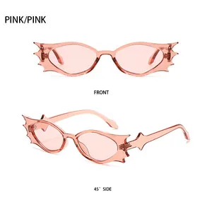 Front- und Seitenansicht der pinkfarbenen, halbtransparenten Cat-Eye-Sonnenbrille in Fledermausform