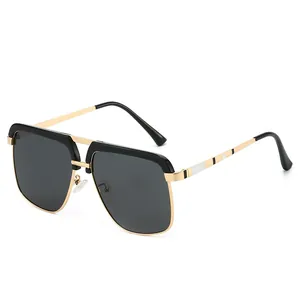 Men's Vintage Square Sunglasses Double Bridge Metal Frame UV400 Protection Fashion Oversized Shades Driving Travel Eyewear