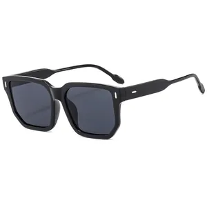Lunettes de Soleil Carrées Oversize Homme Femme Mode Rétro Protection UV400 Lunettes de Rue Tendance Matériau PC AC