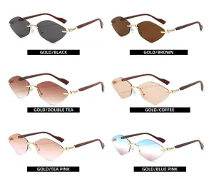 Lunettes de soleil sans monture à coupe diamant avec branches en bois en grille 2x3