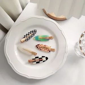 Lot de 5 barrettes à cheveux sans couture avec motifs damier et marbre chic