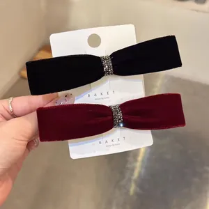 Zwart Rood Fluwelen Strik Haarspeld Met Glanzende Strass Elegante Haarklemmen Mode Haaraccessoires Voor Dames Feest
