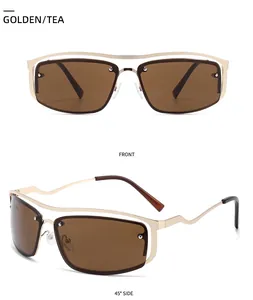 Vues détaillées de face et de profil de lunettes de soleil carrées dorées aux verres thé
