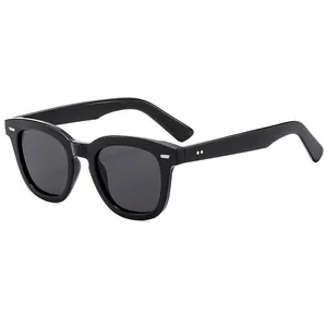 Vintage Vierkante Zonnebril Voor Heren Dames Retro PC Frame AC Lens UV400 Bescherming Stijlvolle Bril Voor Buiten