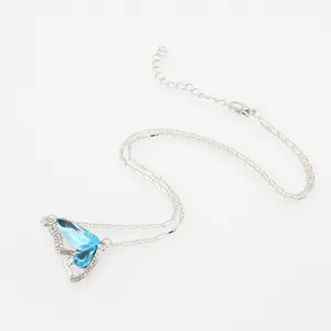 Set collana a farfalla con cristallo blu mare e strass bianchi lucidi per donna