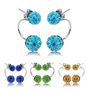 Orecchini Shamballa scintillanti in quattro colori con pavé di cristalli ad alta densità