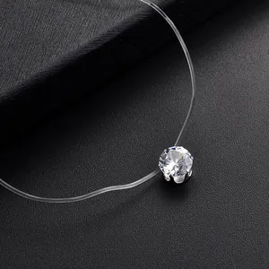 Colgante minimalista de circonita cúbica con cordón de hilo de pescar invisible