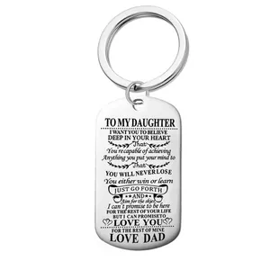 Llavero de acero inoxidable para hija con mensaje grabado de papá en placa de color plata