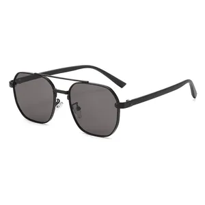 Mode Polygoon Dubbele Brug Metalen Frame Zonnebril Voor Vrouwen Mannen Vintage UV400 Bescherming Polygoon Vorm Zonnebril Veelzijdige Outdoor Bril