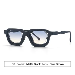 Gafas de sol cuadradas negro mate con lentes degradadas azul-marrón para mujeres
