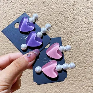 Mollette per capelli stile coreano con cuore e perle nei colori rosa gelatina e viola