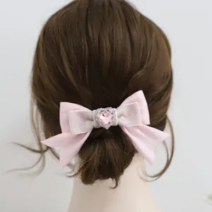 Barrette à double nœud en velours rose et satin avec strass en cœur pour femme