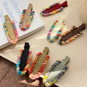 Set of 7 Y2K colorful knit wool hair clips with colorful rainbow crochet patterns