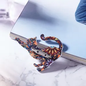 Broche retro de gato en acrílico con patrón de mandala colorido y alfiler de seguridad