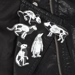 Set de broches góticos de esqueletos animales en acrílico para chaquetas y bolsos