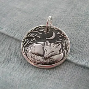 Vintage Alloy Silent Forest Sleeping Fox Moon Relief Pendant Necklace Antique Silver Distressed Finish Jewelry For Women Men