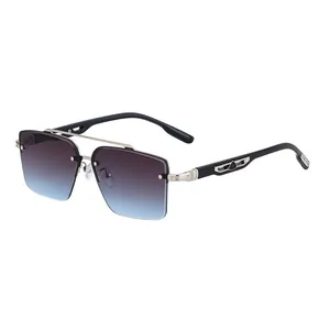 Lunettes de soleil homme à double pont avec monture métallique et verres dégradés
