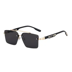 Lunettes de soleil classiques en métal à double pont avec monture or et verres gris