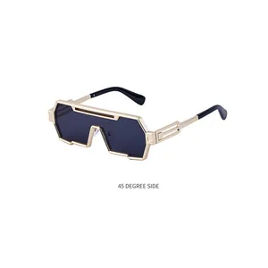 Vue détaillée des lunettes de soleil steampunk avec monture dorée et verres hexagonaux