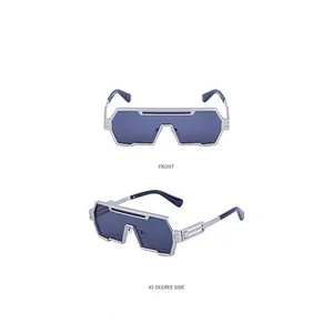 Vue de face et de profil de lunettes steampunk avec monture argentée et verres bleus