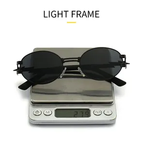 Detail of punk sunglasses showing lightning metal decoration and light frame weight of 27.9g