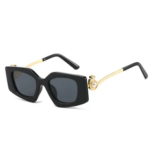 Women Square Frame Artificial Pearl Patch Metal Sunglasses UV400 Protection Geometric Gradient Lens Retro Fashion Sunshade Eyewear