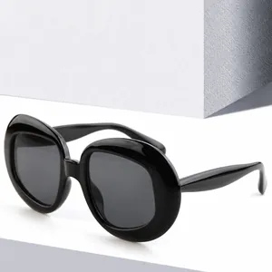 Retro Oversized Ronde Zonnebril UV400 Bescherming PC Montuur Gradiënt Lens Mode Brillen Voor Mannen Vrouwen Outdoor Rijden