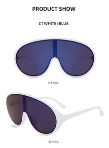 Vorder- und Seitenansicht einer weißen Oversize-Shield-Sonnenbrille mit blauen Gläsern
