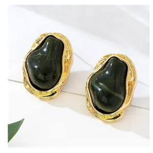 Vintage Barocco Irregolare Ottone Placcato Oro Orecchini a Bottone Perla Artificial Sintetica Intarsiata Resina Colorata Donna Gioielli