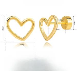 Détail de boucles d'oreilles cœur ajouré avec fermoir à vis et dimensions