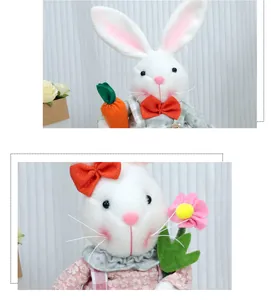 Détail de gnomes lapins de Pâques en peluche avec salopette à carreaux et robe fleurie